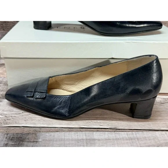 Renee Mancini Paris Capretto Karung Pump Heels Women Shoes Dress Black 34.5 US 4 - Picture 3 of 14